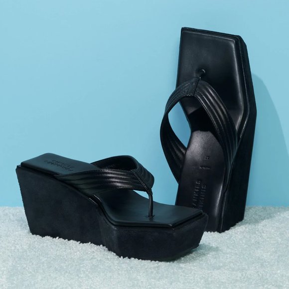 Frankie's Bikinis Shoes - Frankie's Bikinis LA Girl Platform Flip Flop Size 39